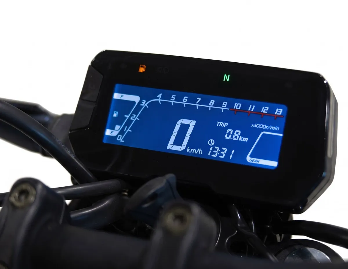 TWISTER 200cc - Imagen 6